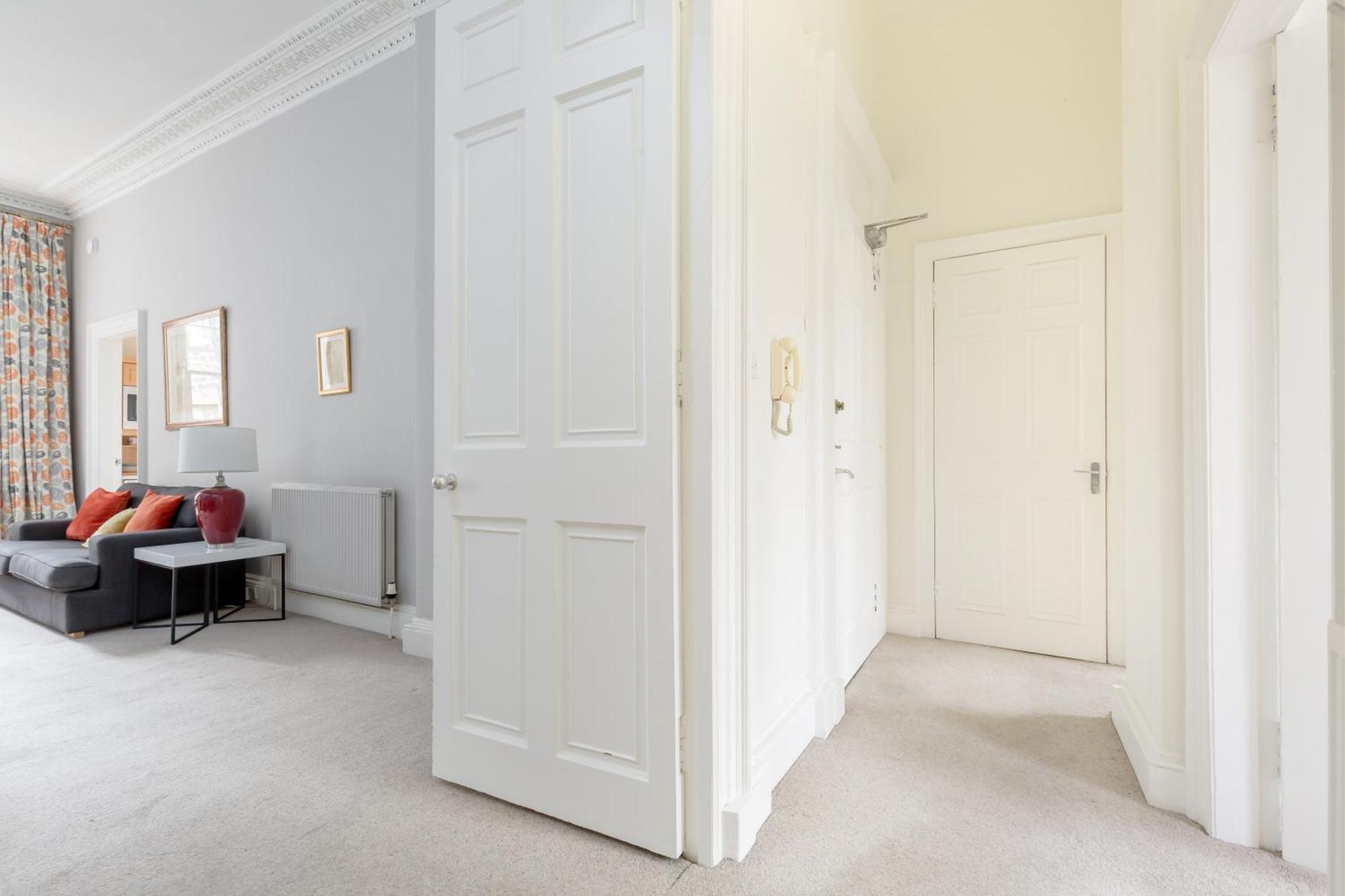 Light And Spacious 2 Bedroom Flat In Heart Of EDI Kültér fotó